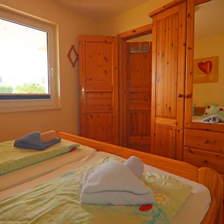 Exklusiver Mit Terrasse In * 레리크