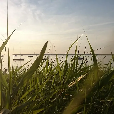 펜션 Exklusiver Mit Terrasse In *