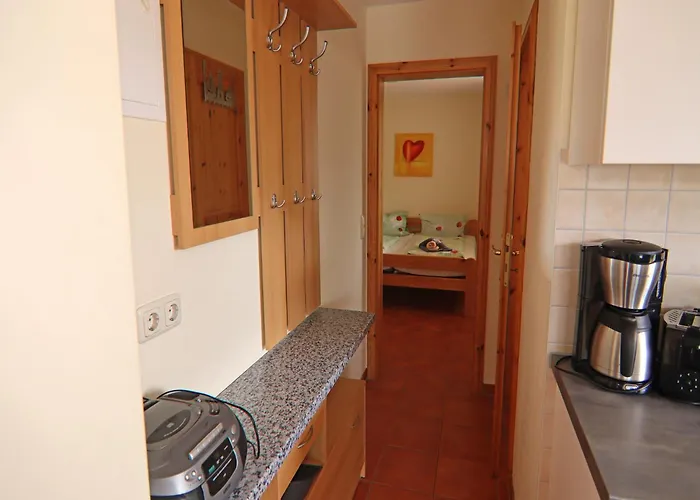 Exklusiver Mit Terrasse In *