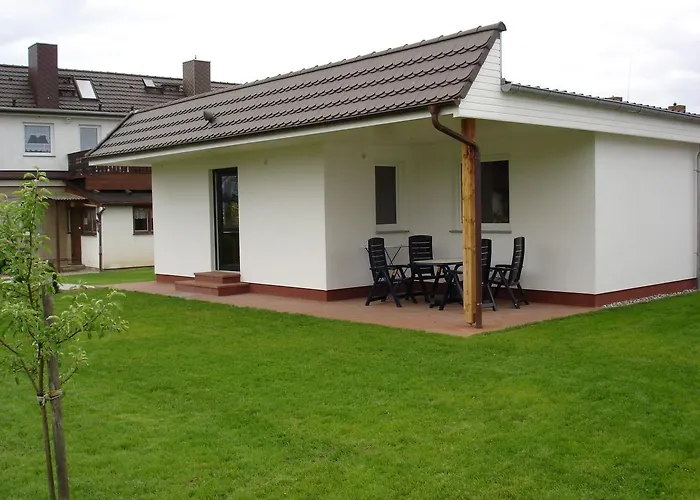 بيت للعطل Exklusiver Mit Terrasse In *